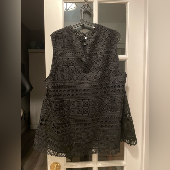 Daniel Rainn from Anthropologie. High neck, sleeveless, lining. 3X Plus - Picture 2 of 3